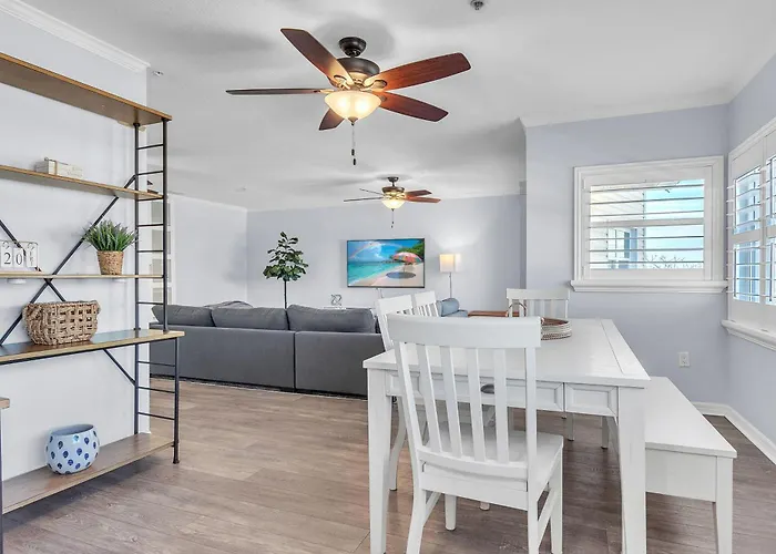 El Mar Townhome - Unit D * Clearwater Beach